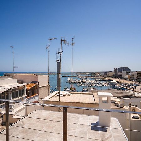 Dimora Lamas Mola di Bari Exterior foto